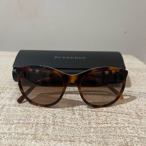 Burberry sunglasses
